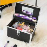 Iso Vanity Case suomi