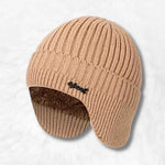Beige talvipipo
