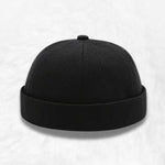 Docker-hattu musta