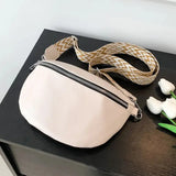 Iso tyylikäs vyölaukku naisille