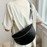 Iso tyylikäs vyölaukku naisille