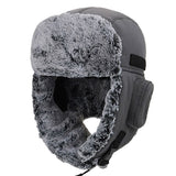 Käytännöllinen karvahattu