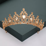 Kultainen tiara