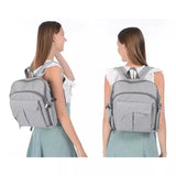 Laukku vauvan hoitoon