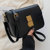 Maarit-käsilaukku Noir