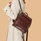 Nahkainen naisten reppu