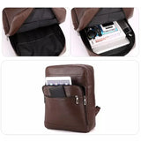 Pieni miesten nahkainen reppu