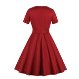 Pin up -tyylinen Audrey Hepburn mekko