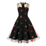 Rockabilly-mekko kirsikkakuviolla Musta / S