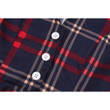 Rockabilly-tyylinen ruudullinen mekko