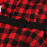 Rockabilly-tyylinen tartaanikuvioinen mekko