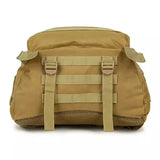 Sotilaistyylinen reppu