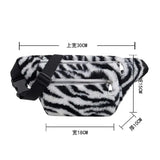 Tekoturkis vyölaukku