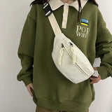 Trendikäs samettinen vyölaukku