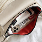 Trendikäs vyölaukku naisille