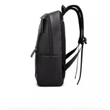 Tyylikäs miesten nahkareppu