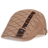 Urheilutyylinen baskeri Beige