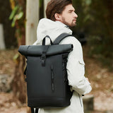 Vedenpitävä roll top -reppu